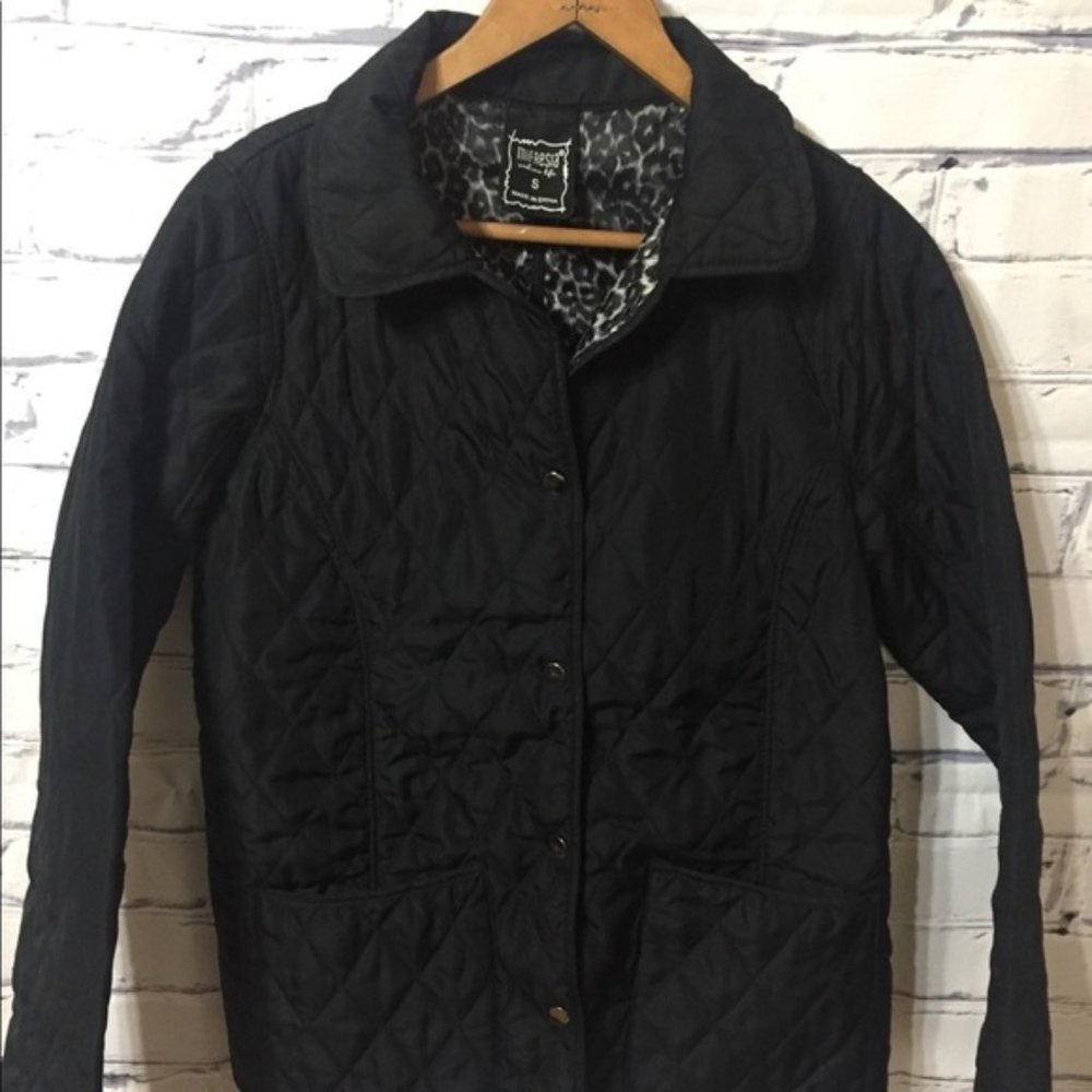 Mifresia small lightweight quilted black jacket